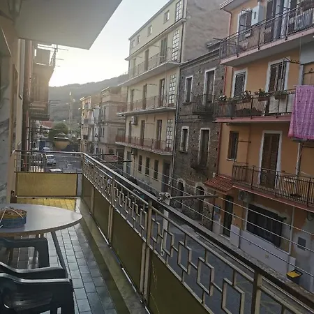 Apartamento Comodo In Zona E Strategica. Lamezia Terme