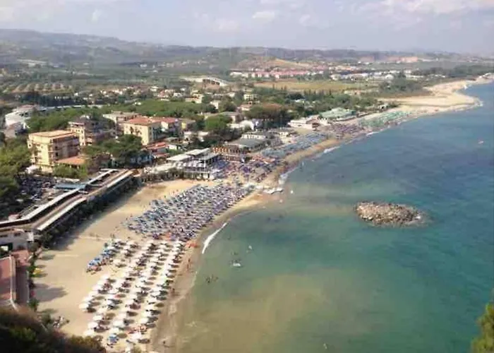 Comodo In Zona E Strategica. Appartement *