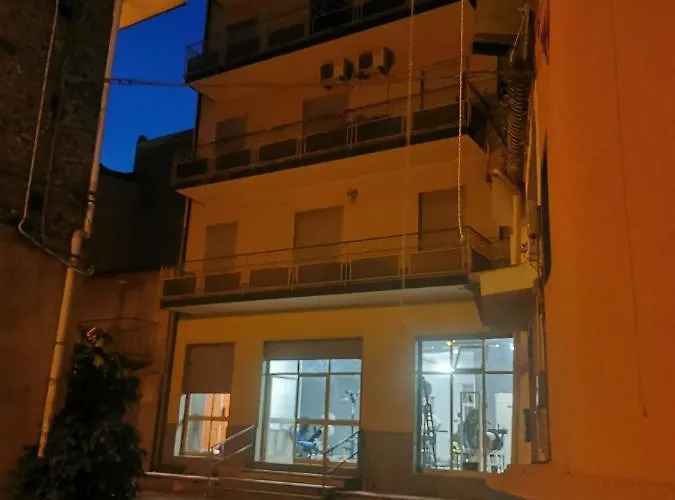 Apartamento Comodo In Zona E Strategica.