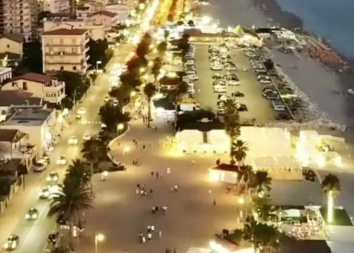 Appartement Comodo In Zona E Strategica. Lamezia Terme